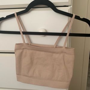 ❤️‍🔥SOLD❤️‍🔥 UO Crop Top